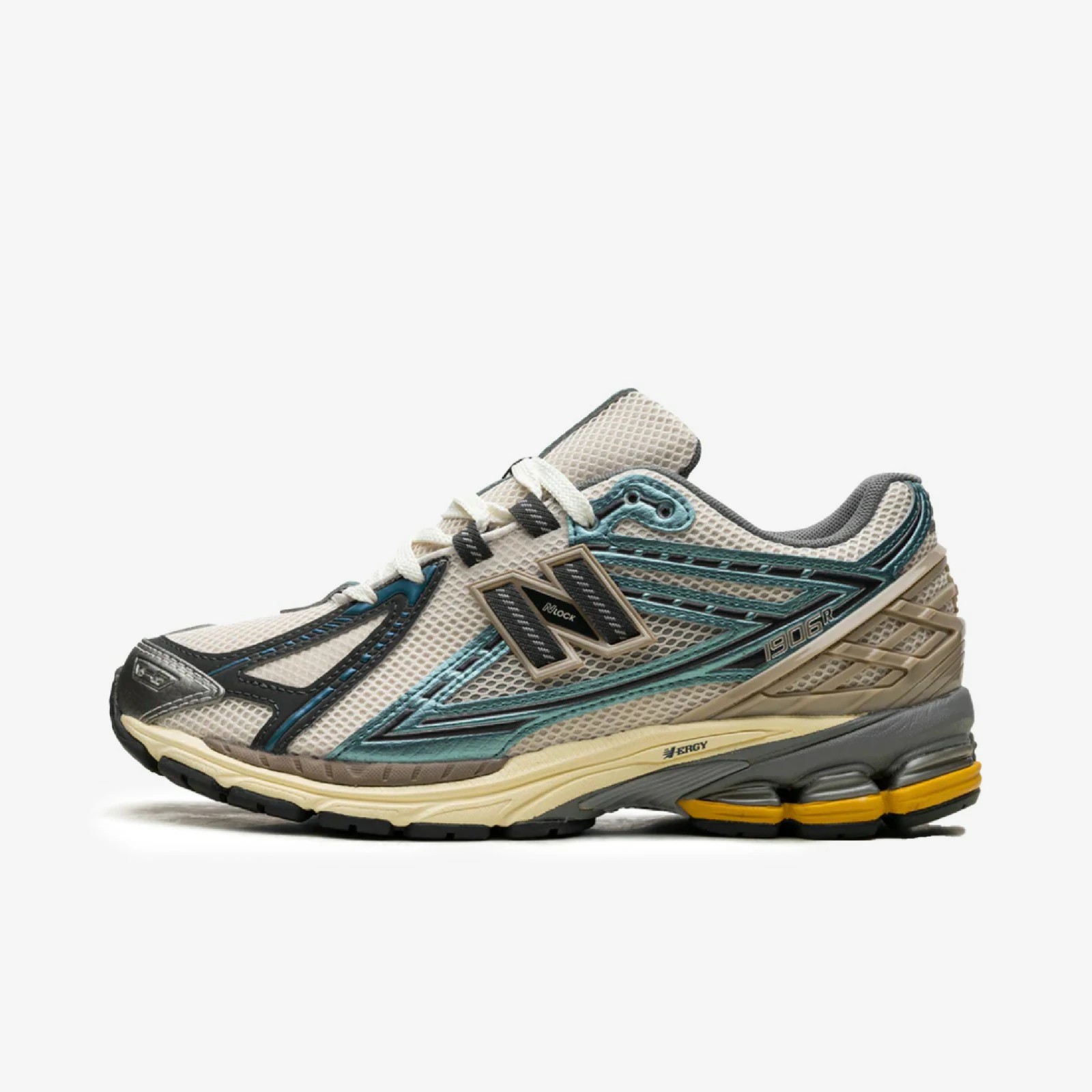 New Balance 1906R NEW SPRUCE