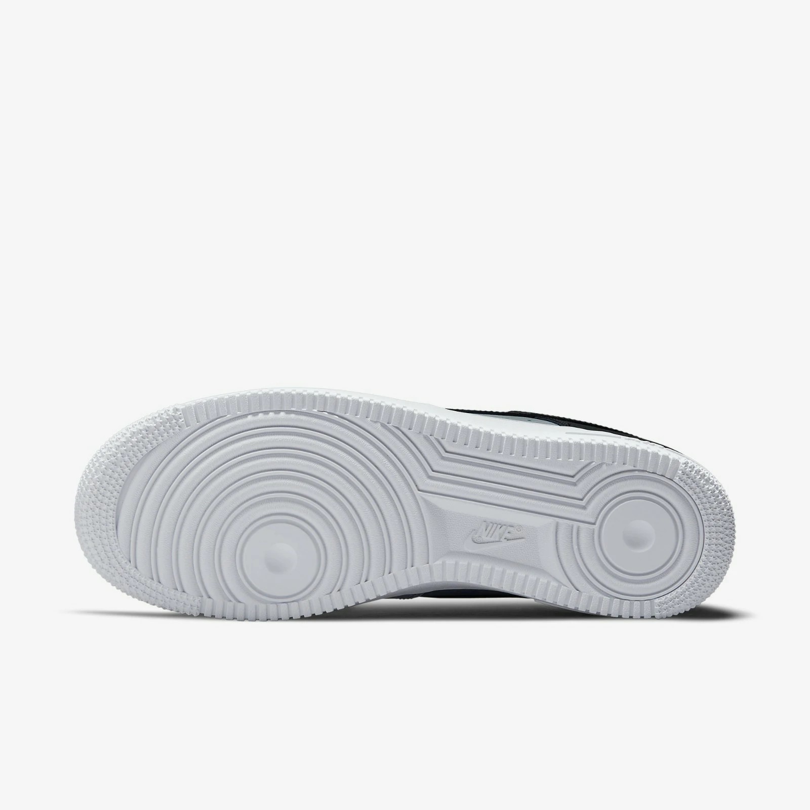 Nike Air Force 1 '07 Smoke Grey