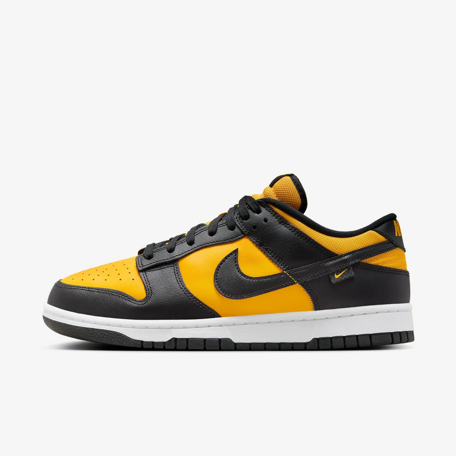 Nike Dunk Low BlackUniversity GoldWhite