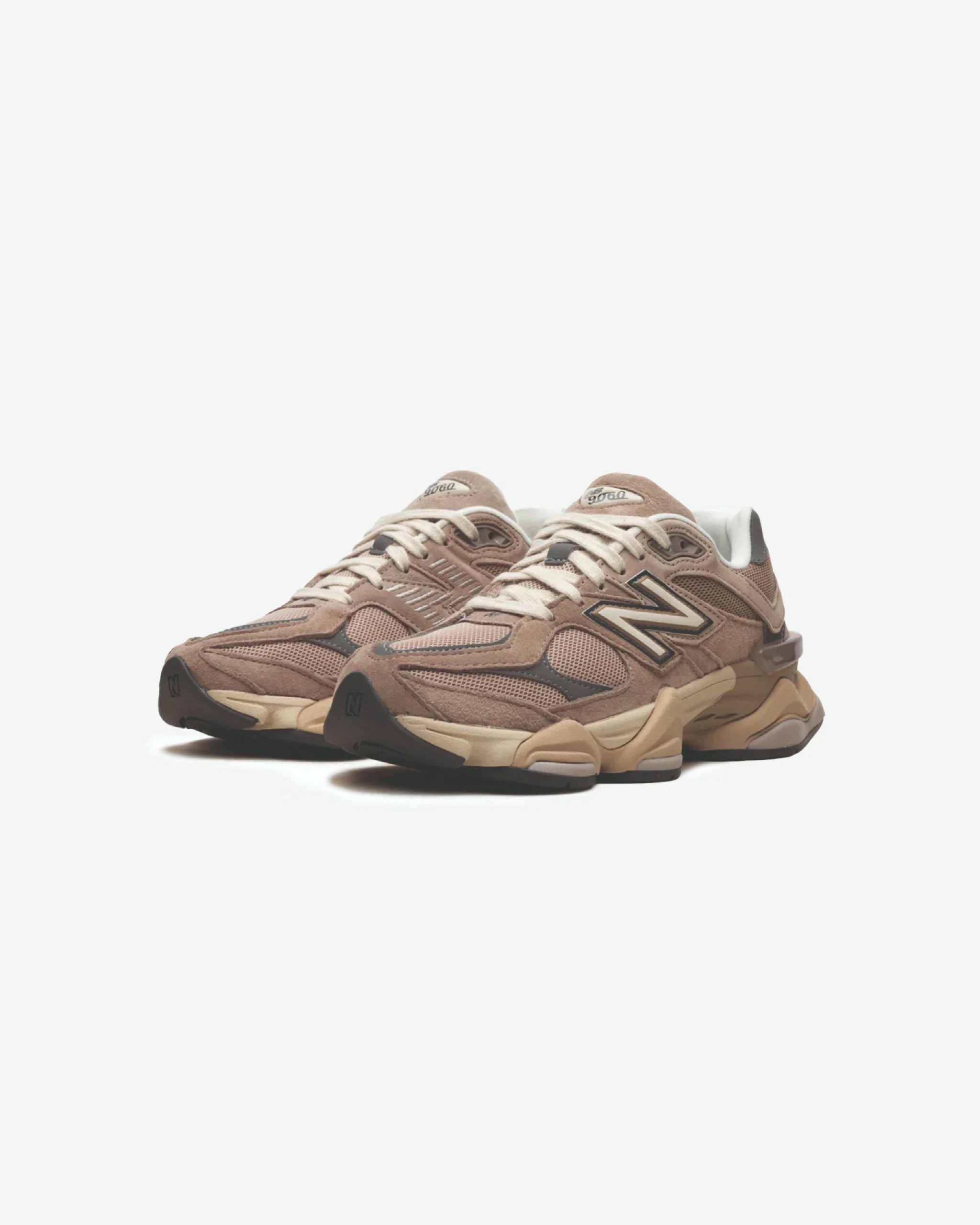 New Balance 9060 Driftwood Castlerock