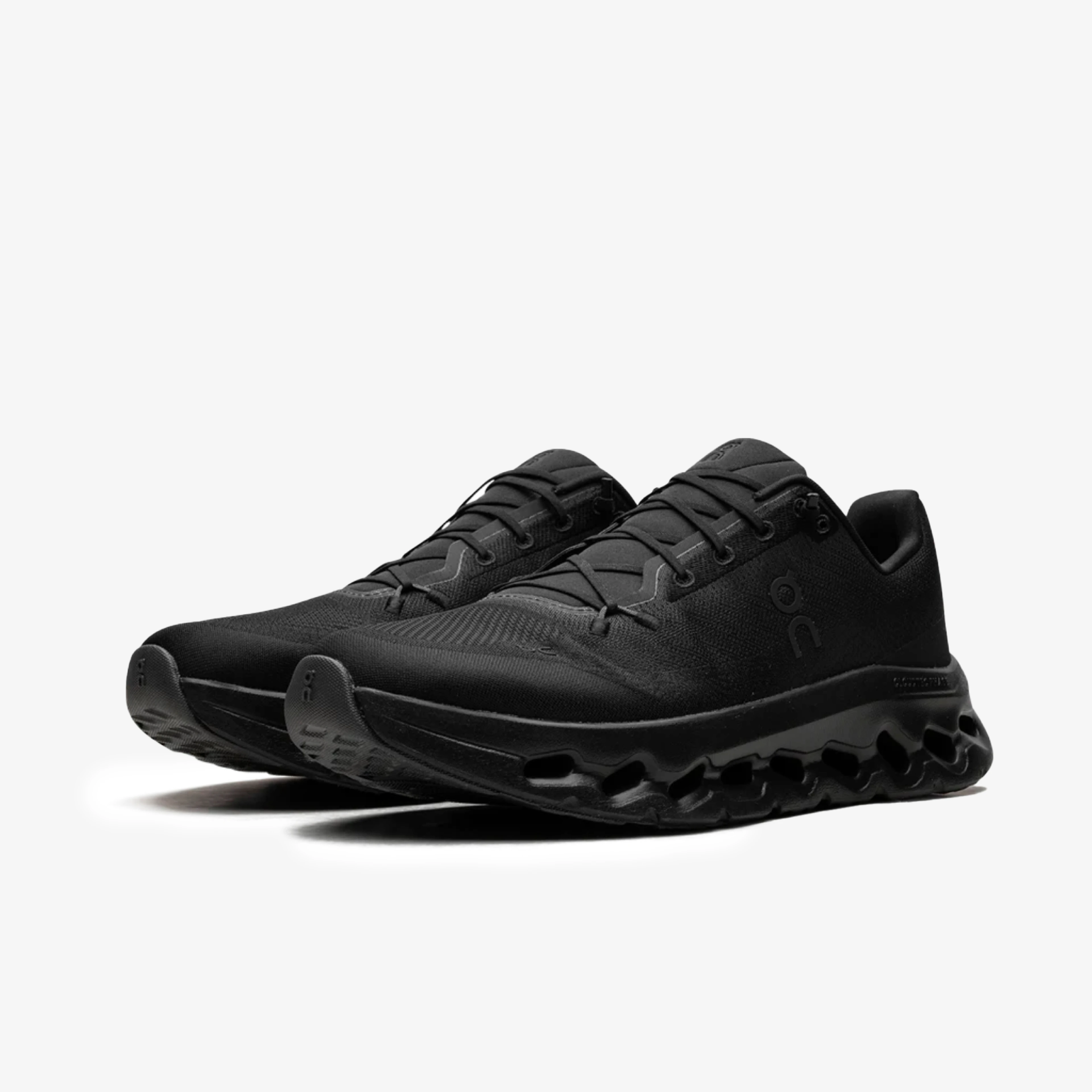 On Running Cloudtilt Eclipse Black