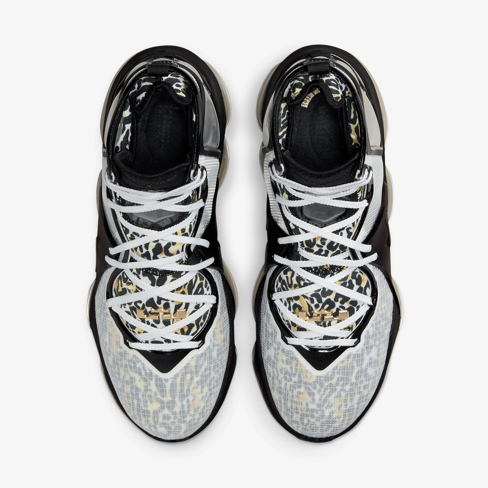 Nike LeBron 19 Royalty