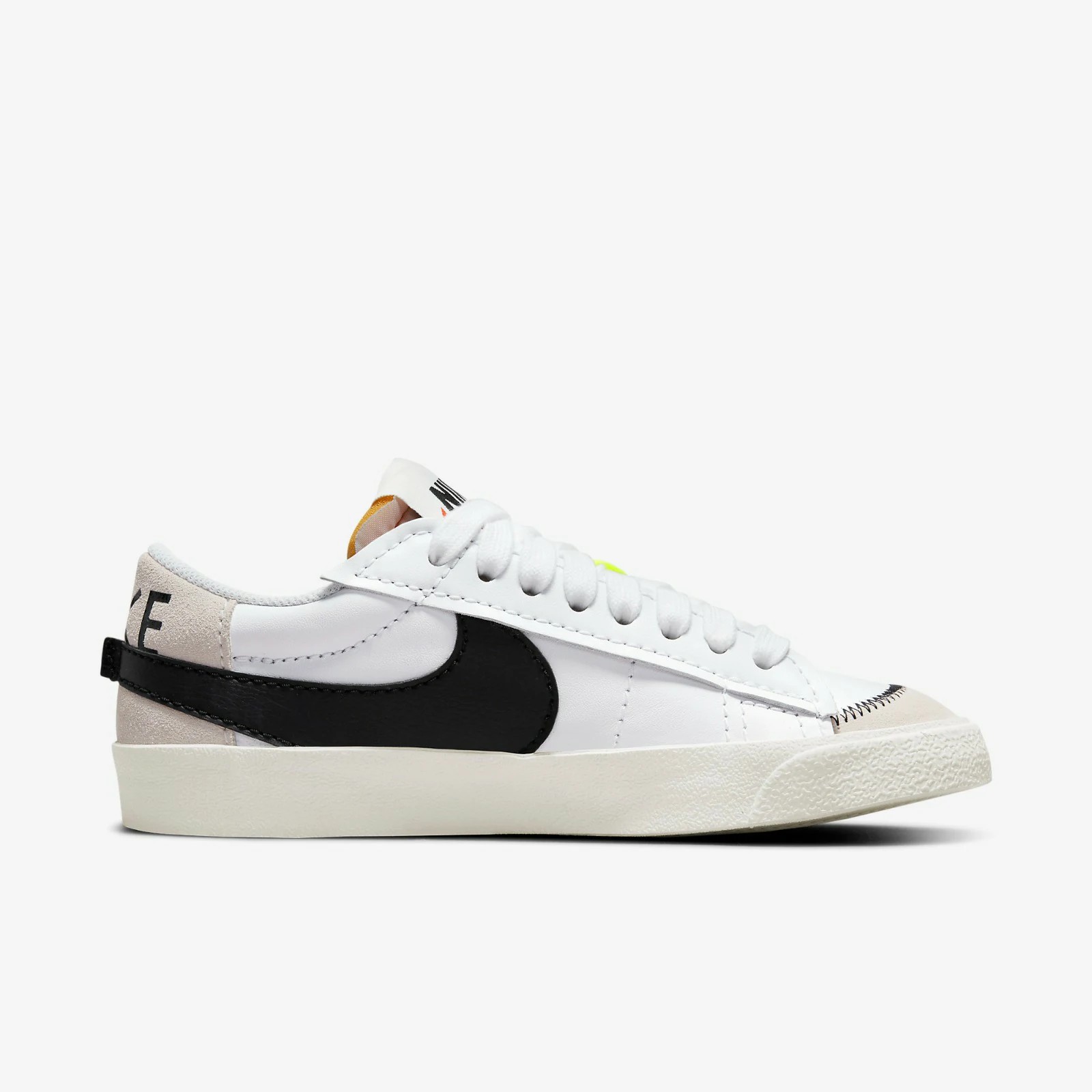 Nike Blazer Low '77 Jumbo White