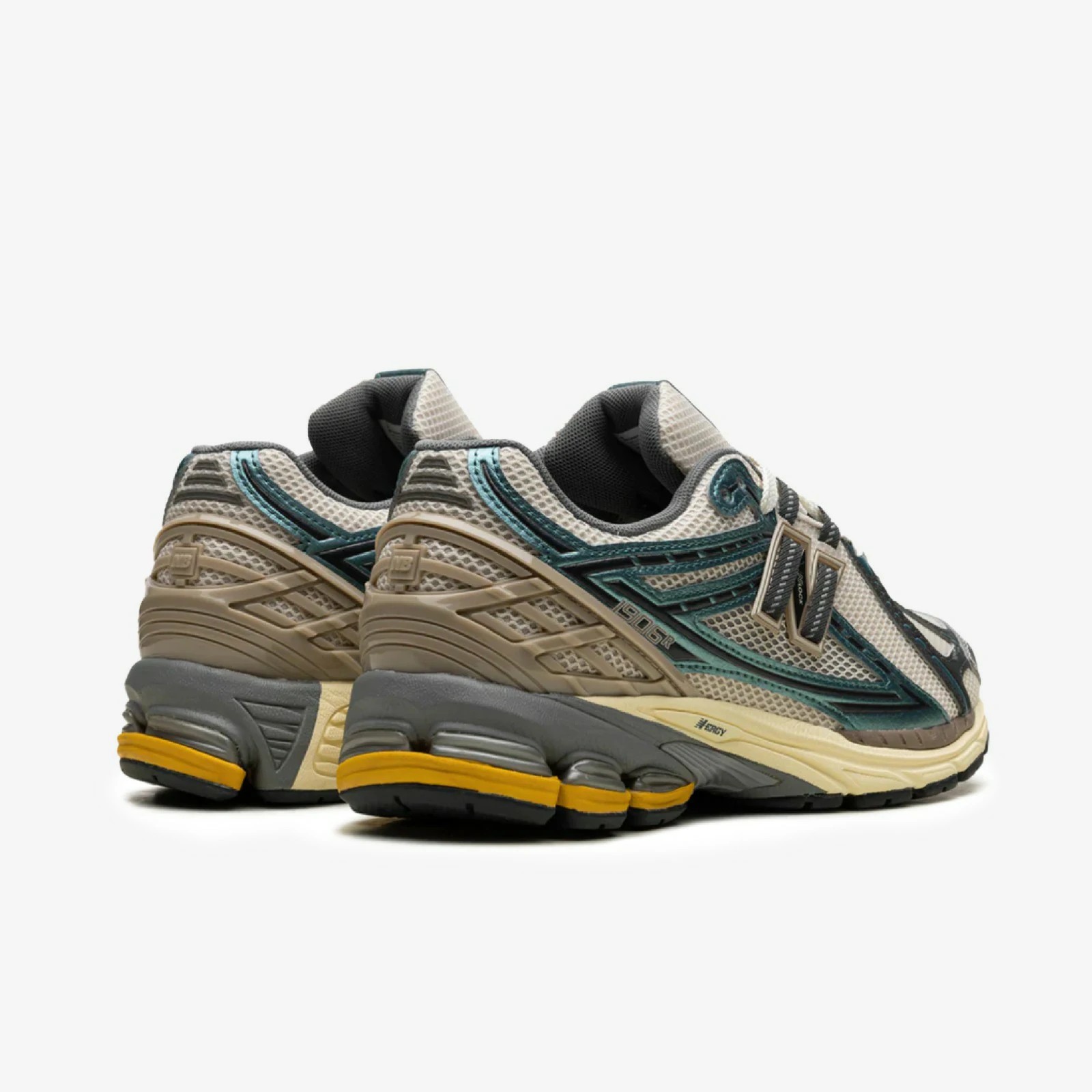 New Balance 1906R NEW SPRUCE