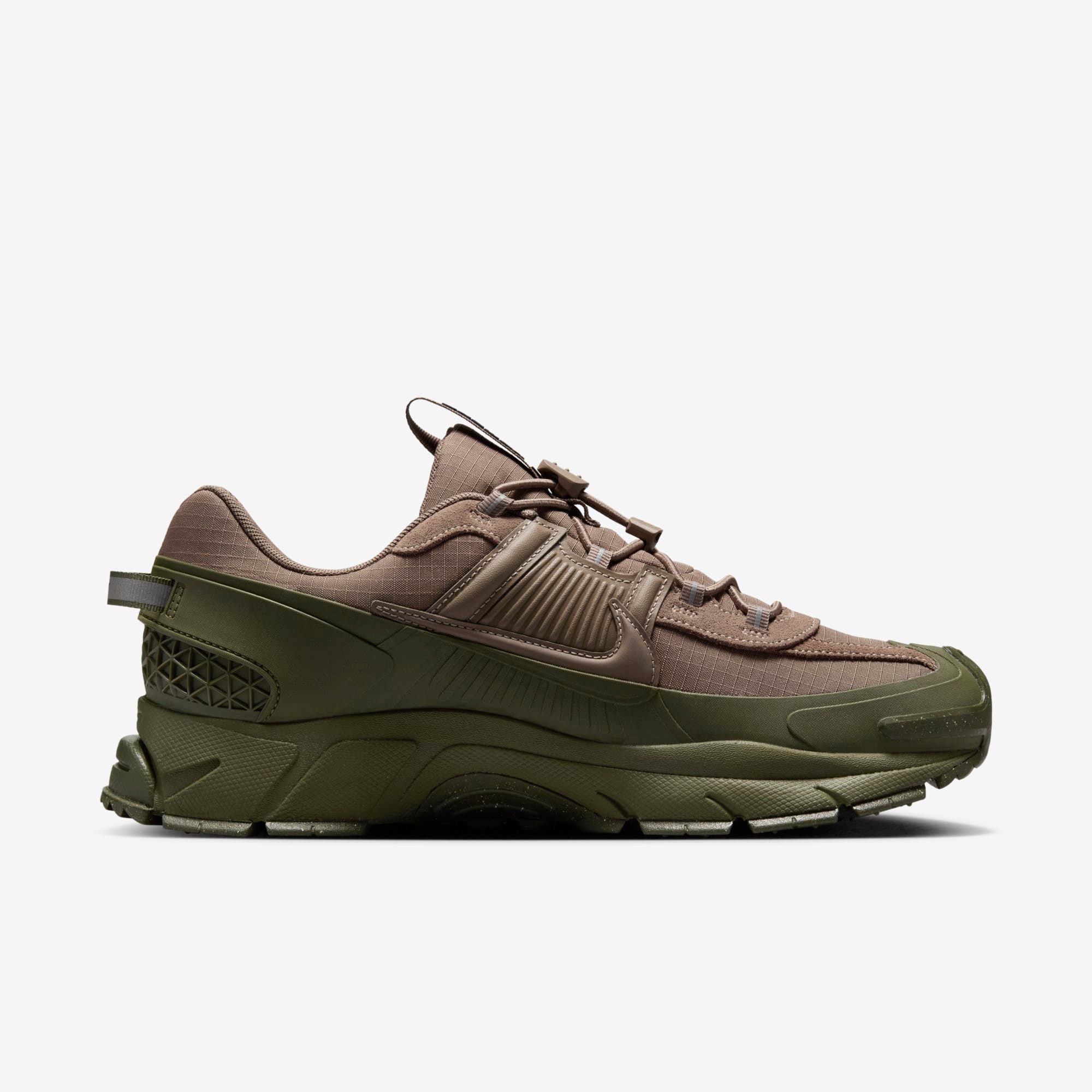 Nike Zoom Vomero Roam Brown
