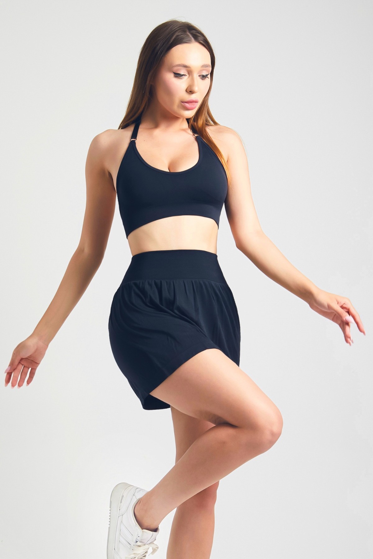 Sculpt Minimal Halter Bra