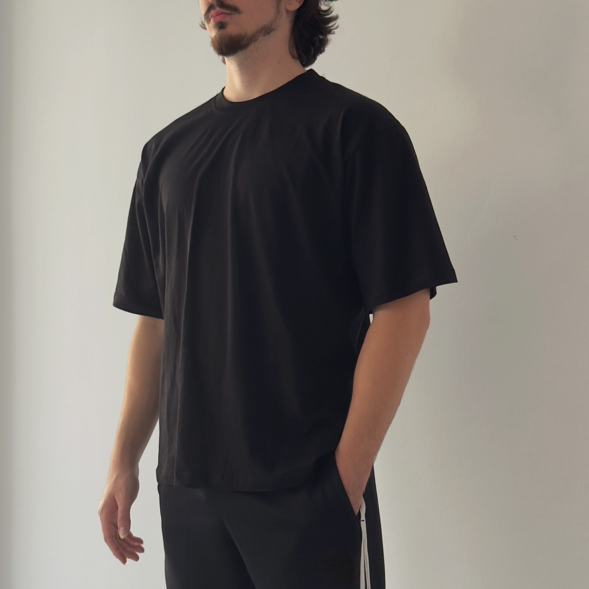 Essential Oversize T-Shirts - Unisex