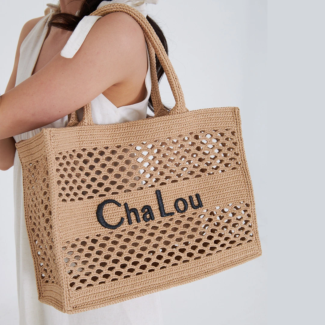 Cha Lou Medium Raffia Beige Tote Bag