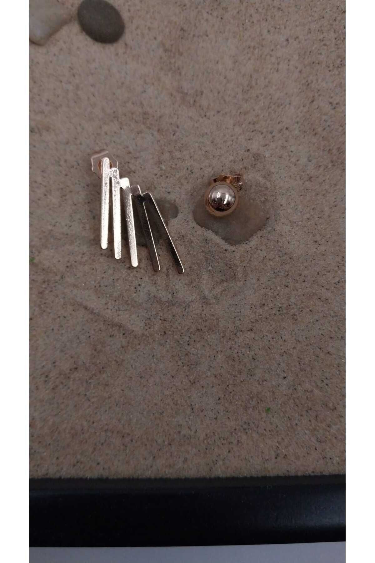Rose Renk Topcuk Ve Tasarım Küpe