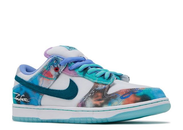 Futura Laboratories x Nike SB Dunk Low 'Bleached Aqua'