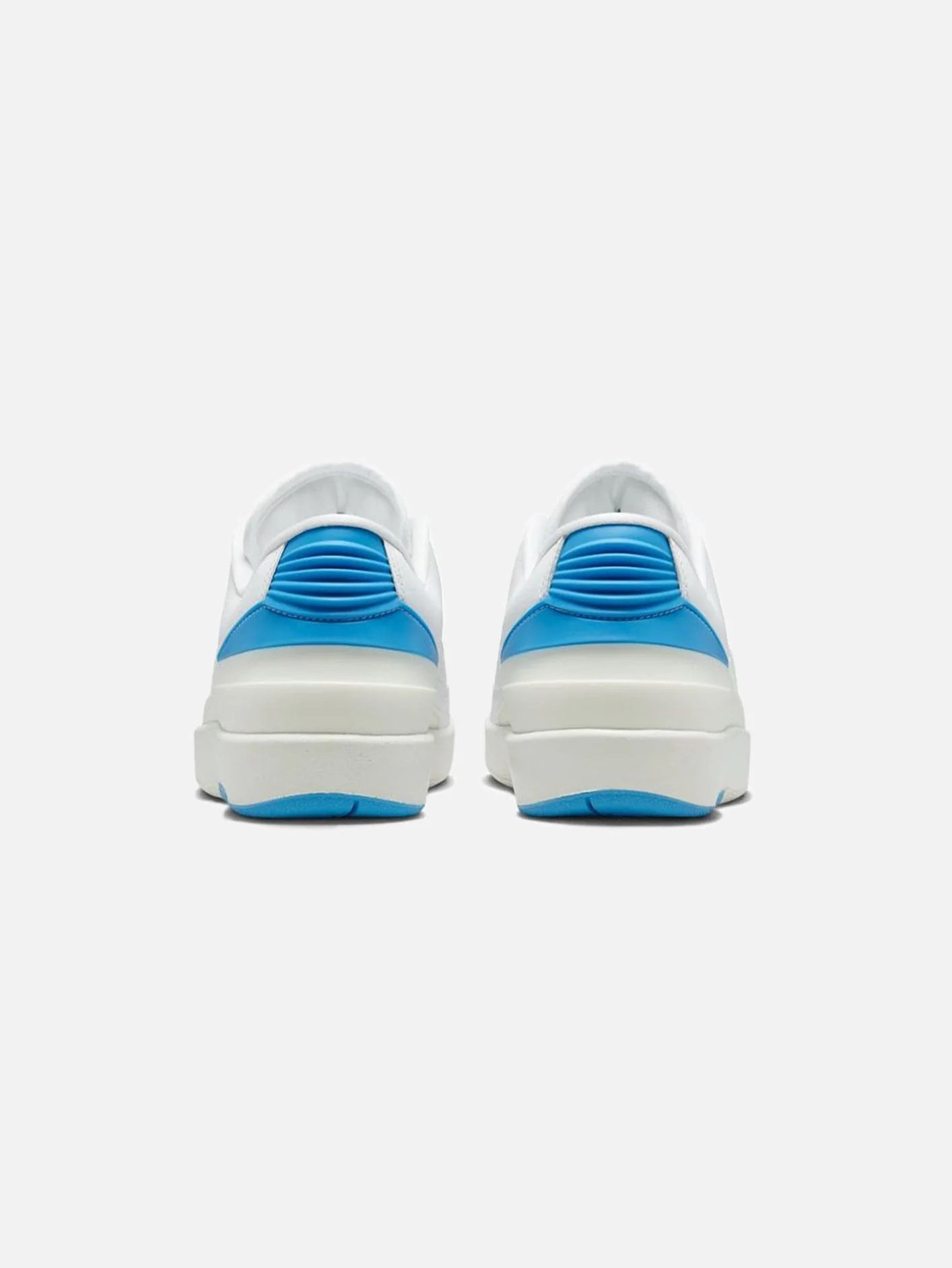 Air Jordan 2 Retro Low "UNC to Chicago"