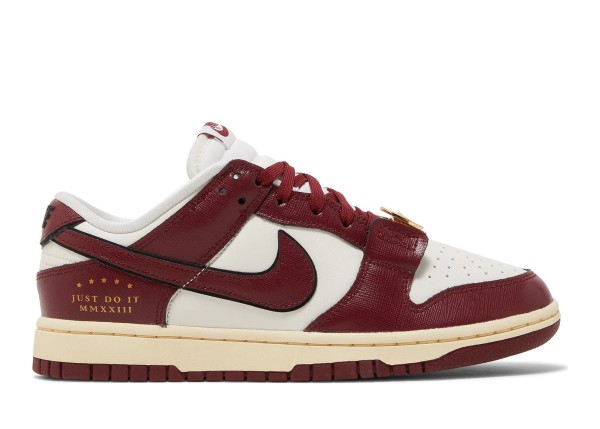 Dunk Low SE Sisterhood - Team Red (W)