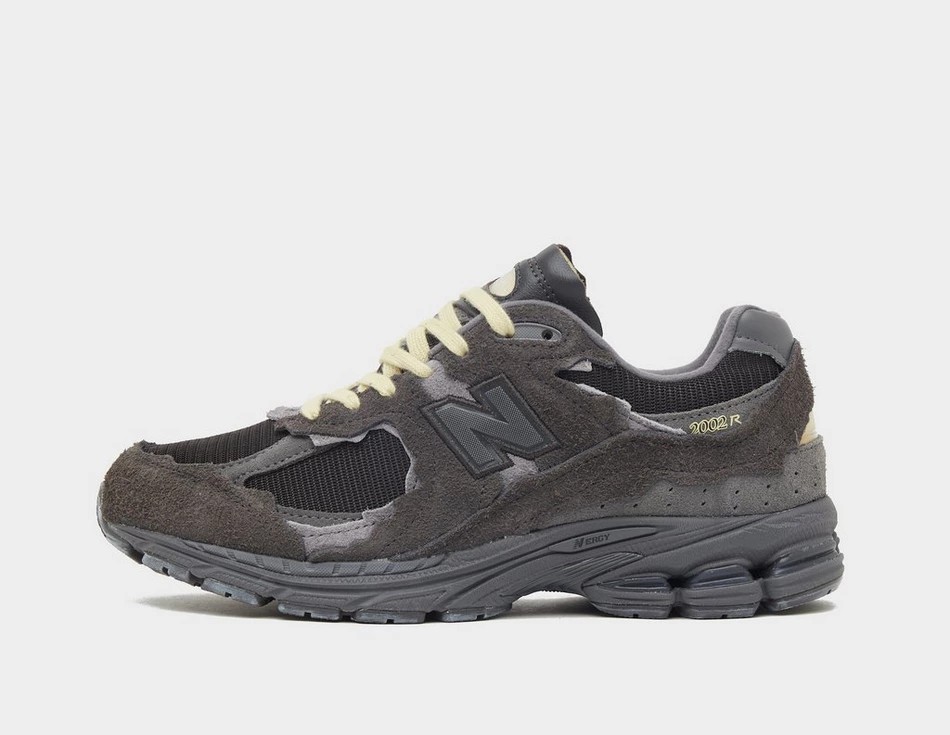 New Balance 2002 'Refined Future' Size? Exclusive