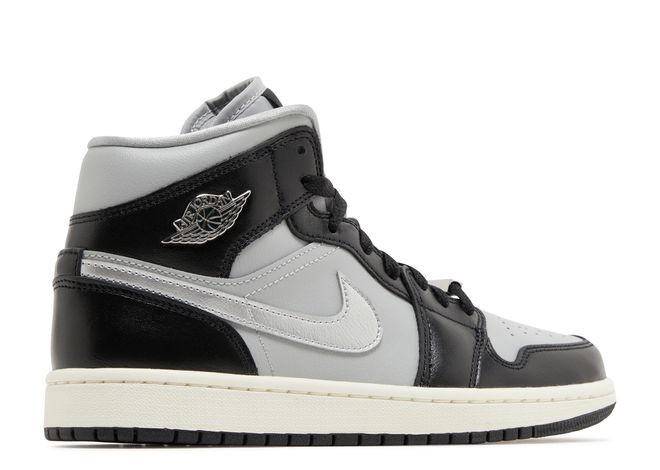 Air Jordan 1 Mid SE 'Black Chrome'