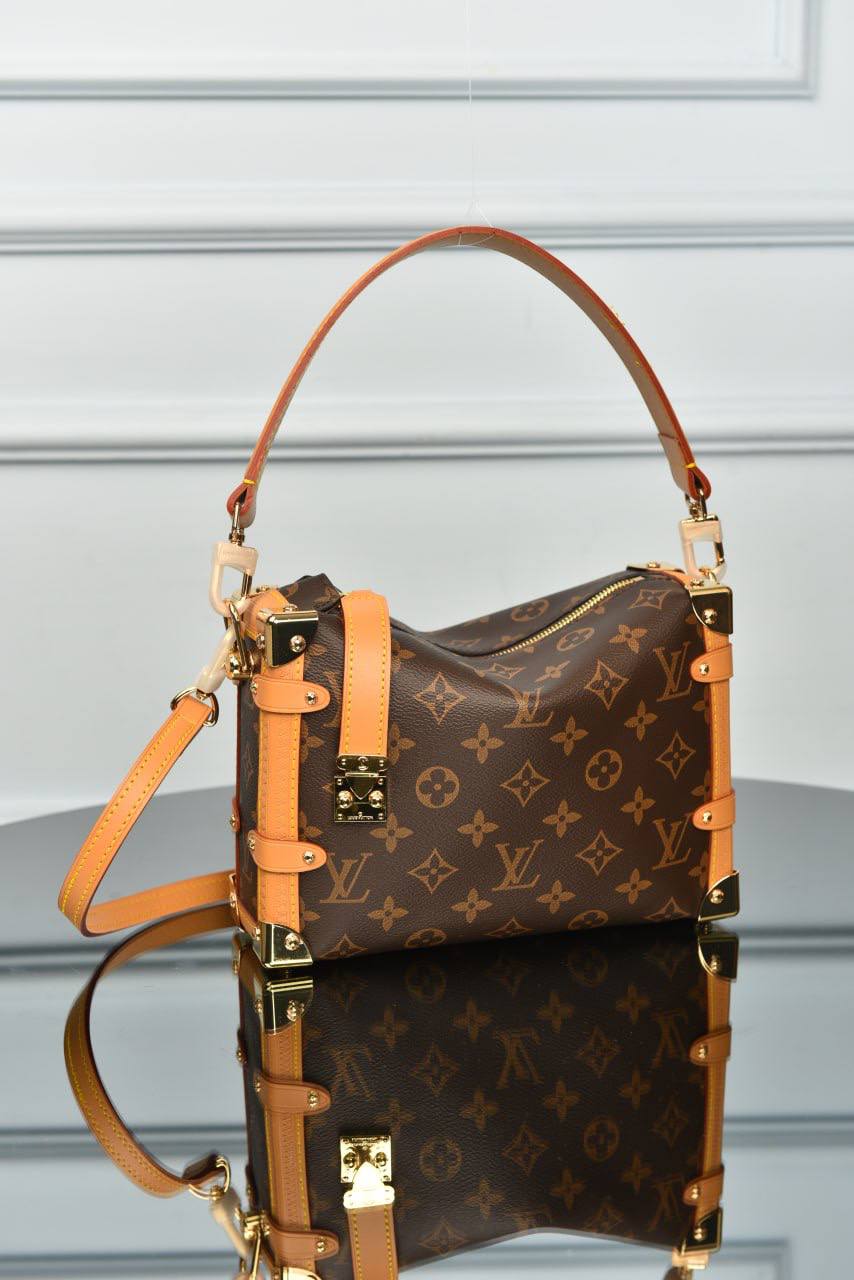 Logo Detaylı İthal Çanta