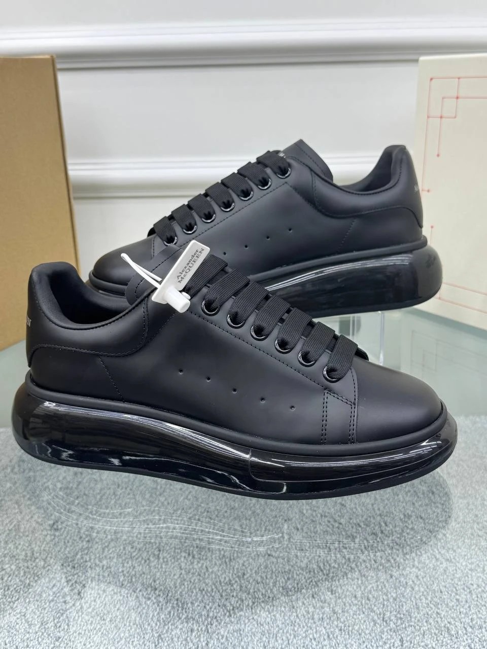 Oversize Siyah Deri Sneaker