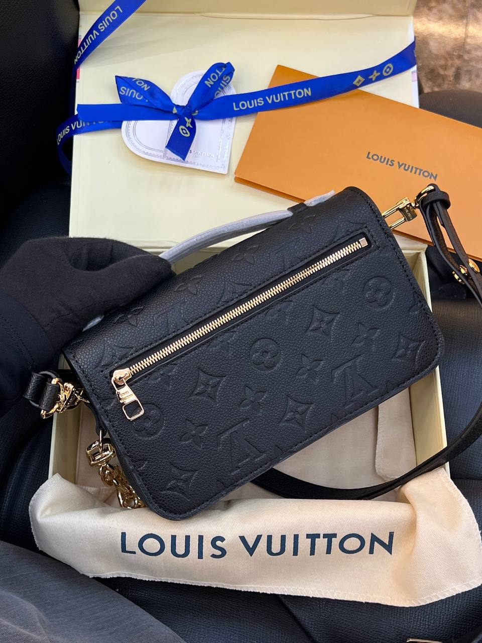 Logo Detaylı İthal Çanta