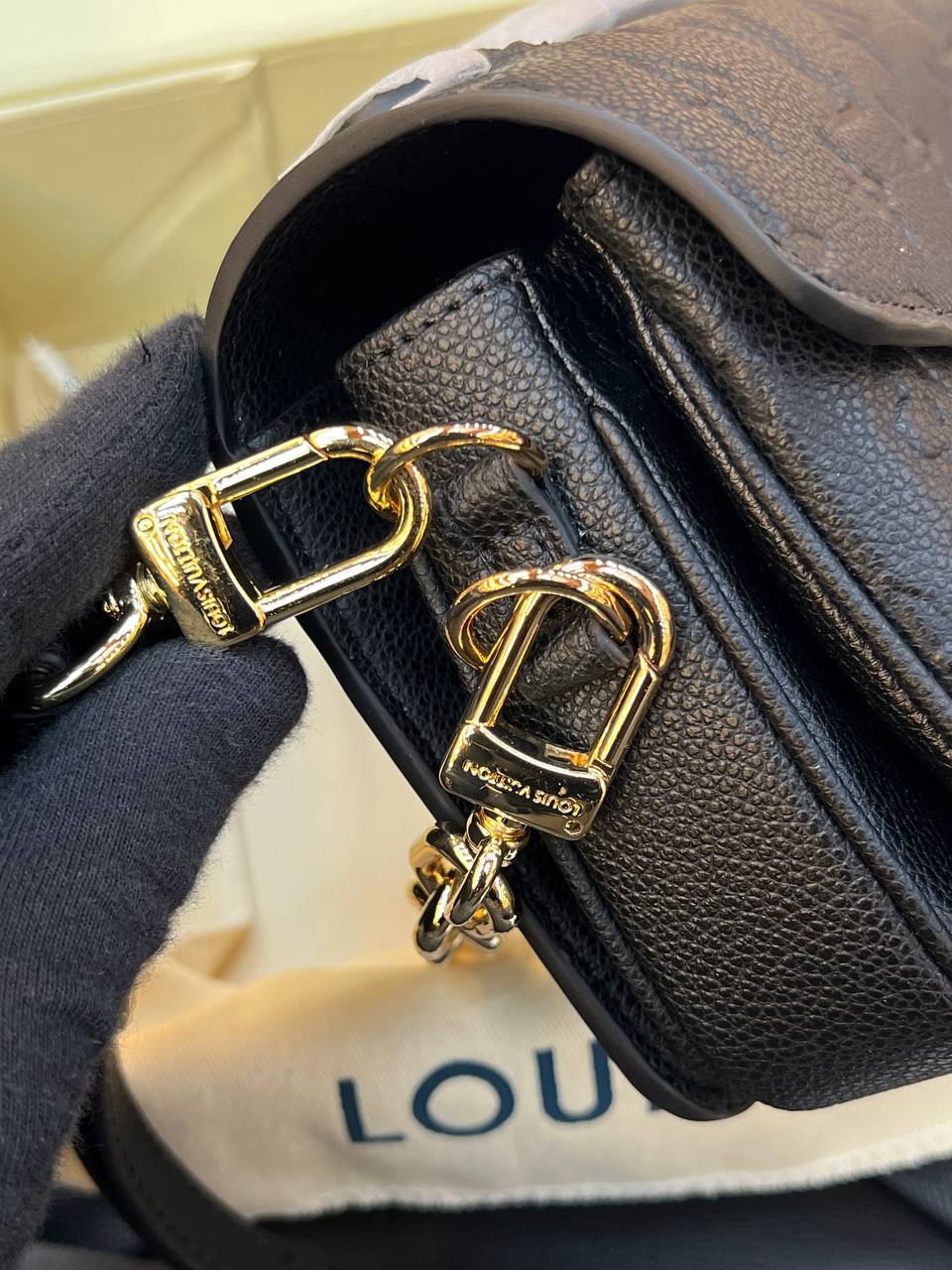 Logo Detaylı İthal Çanta