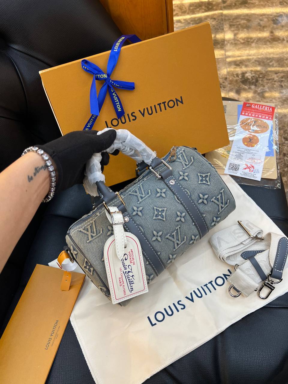 Logo Detaylı İthal Çanta