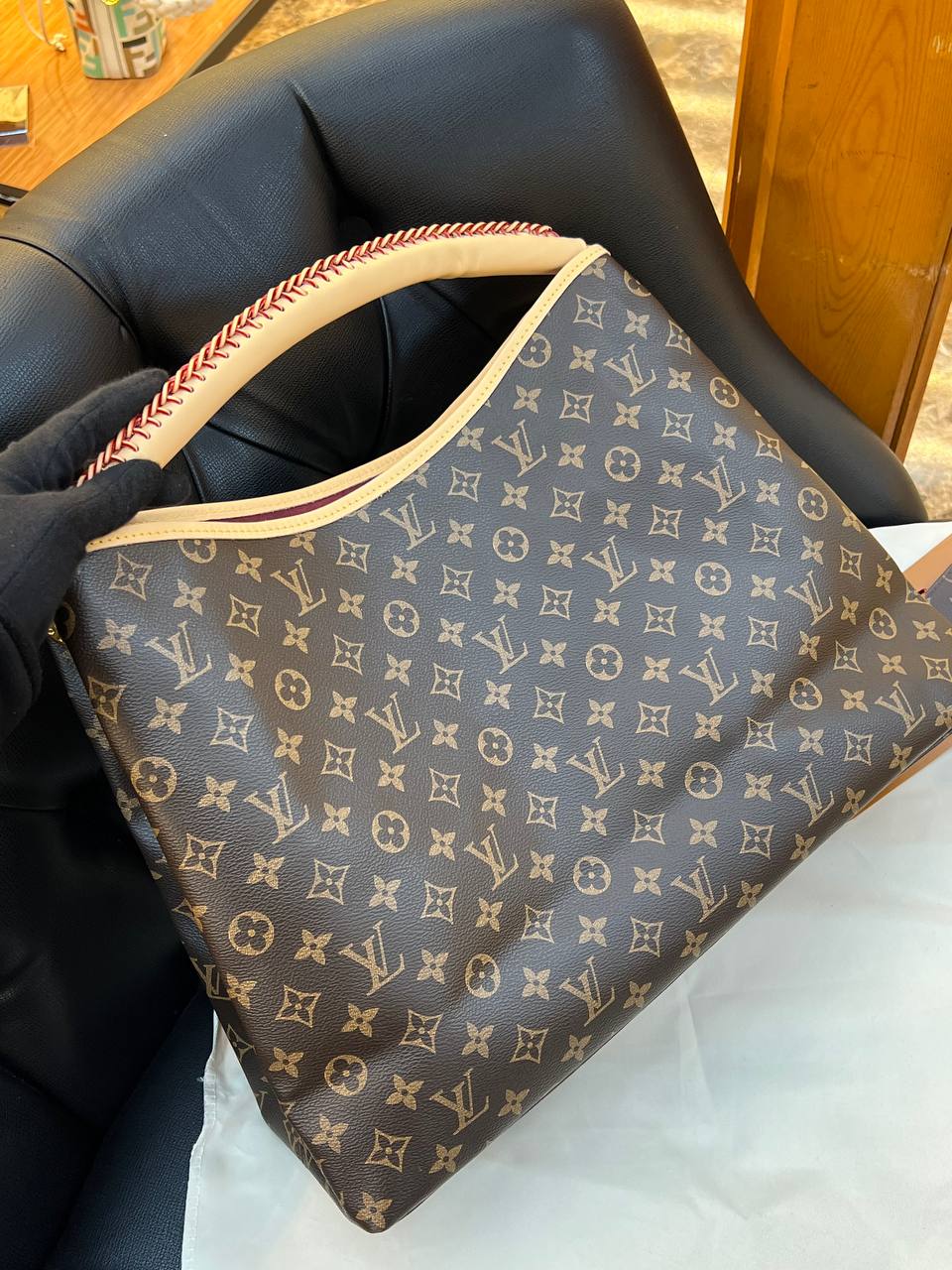 Logo Detaylı İthal Çanta