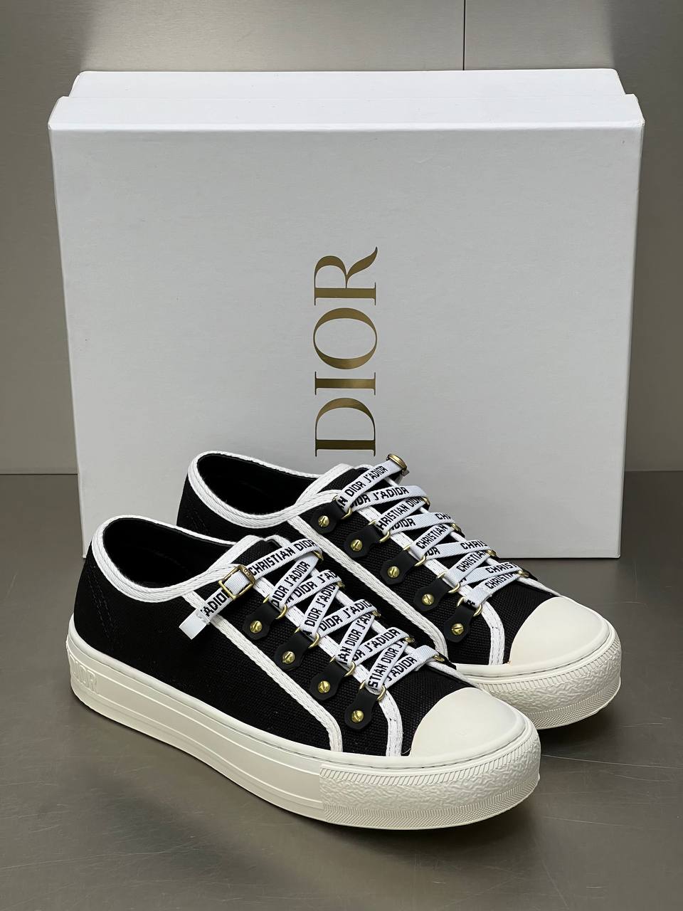 Logo Detaylı İthal Sneaker