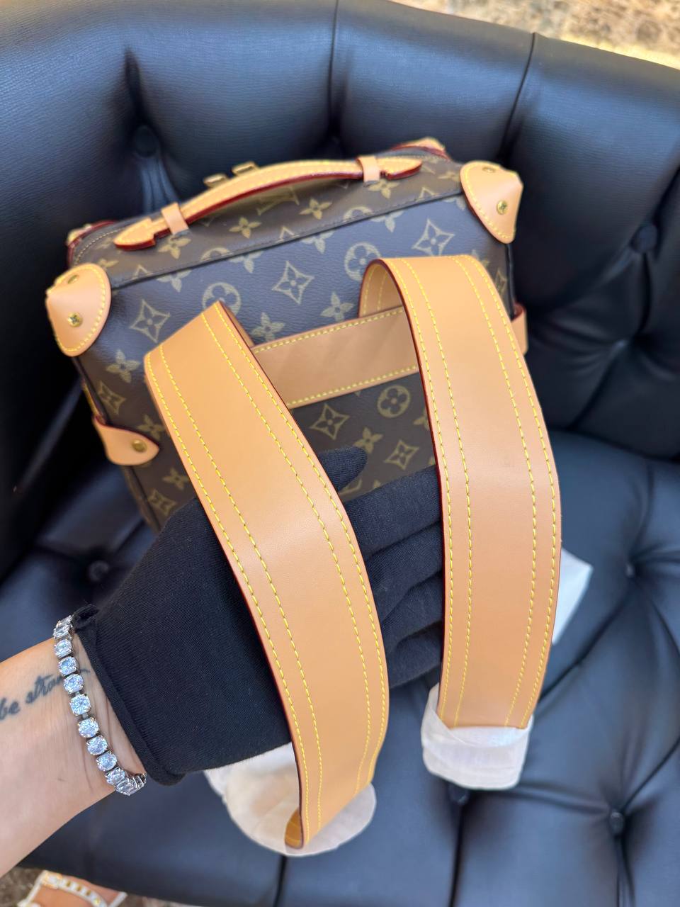 Logo Detaylı İthal Çanta