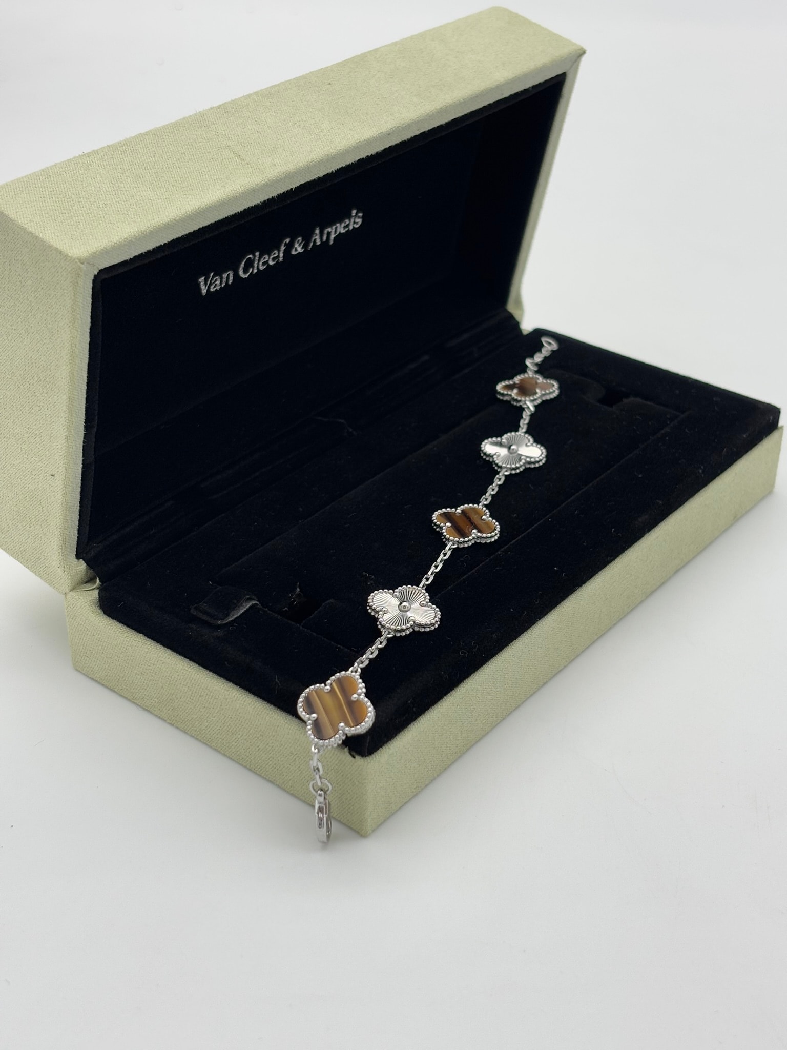 Gümüş Ahşap Taşlı İthal Bileklik