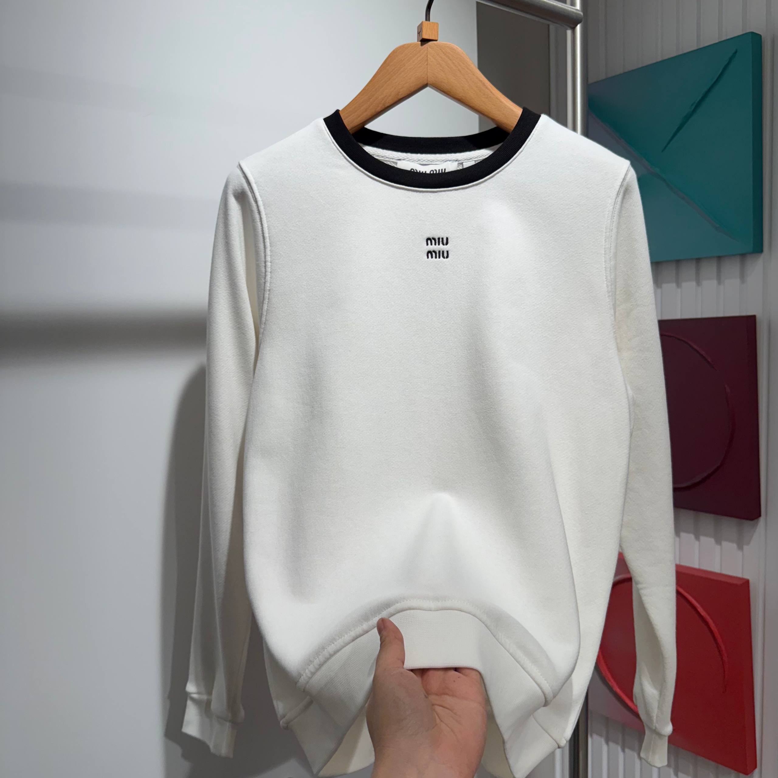 Logo Detaylı İthal Kazak