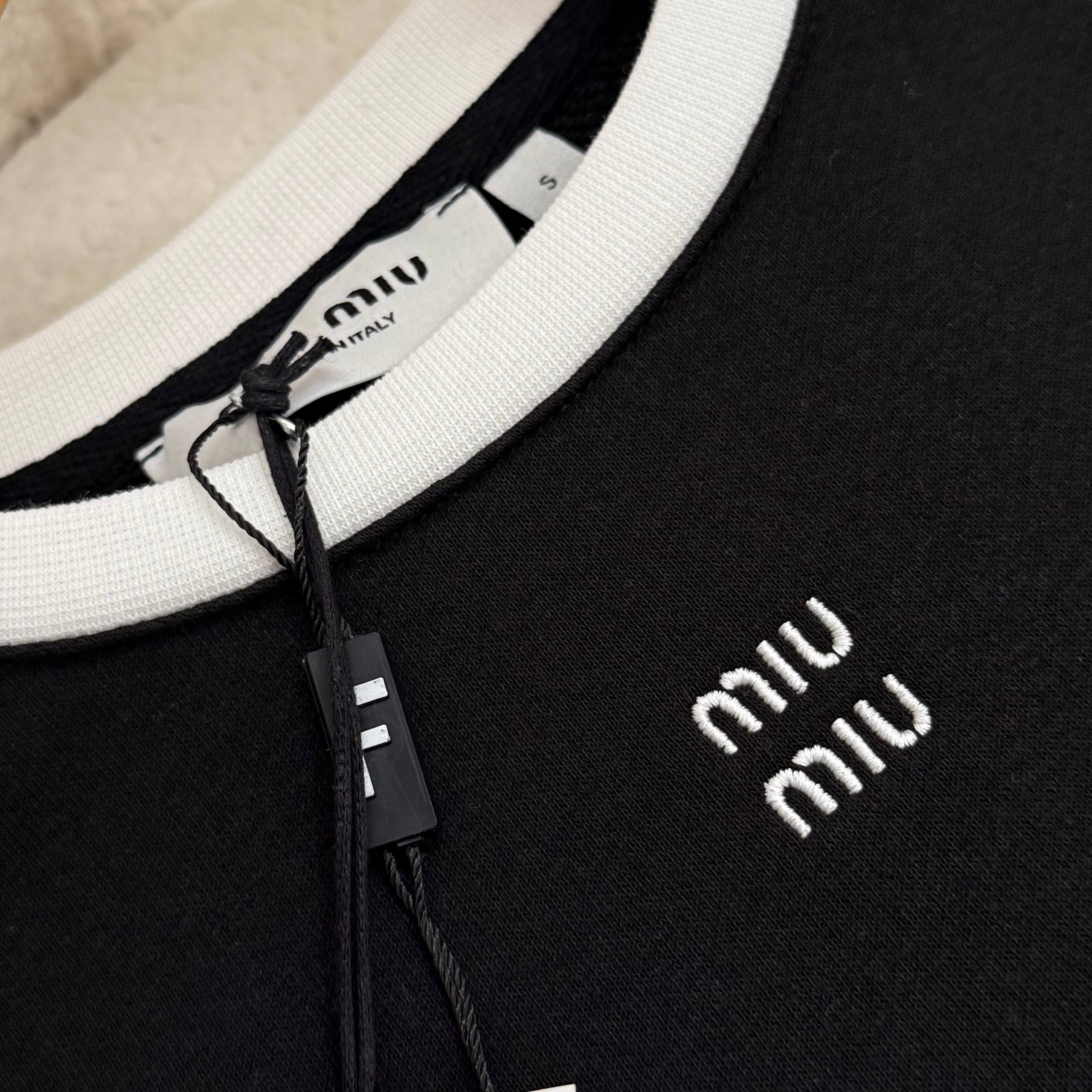 Logo Detaylı İthal Kazak