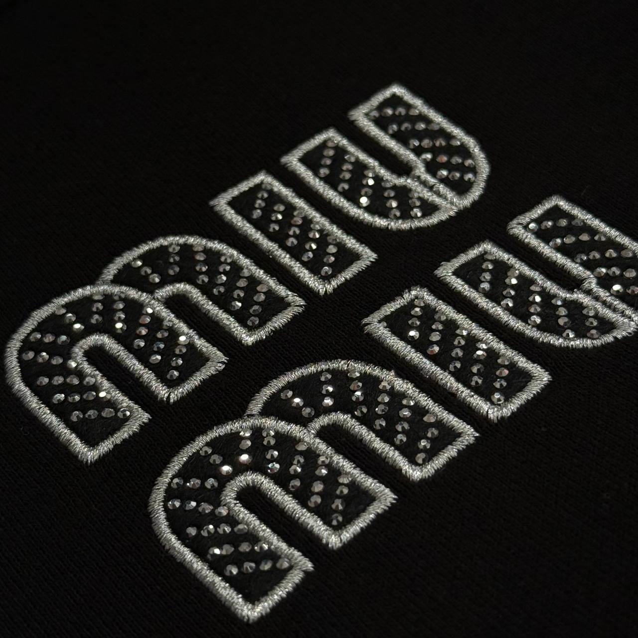 Logo Detaylı İthal Kazak