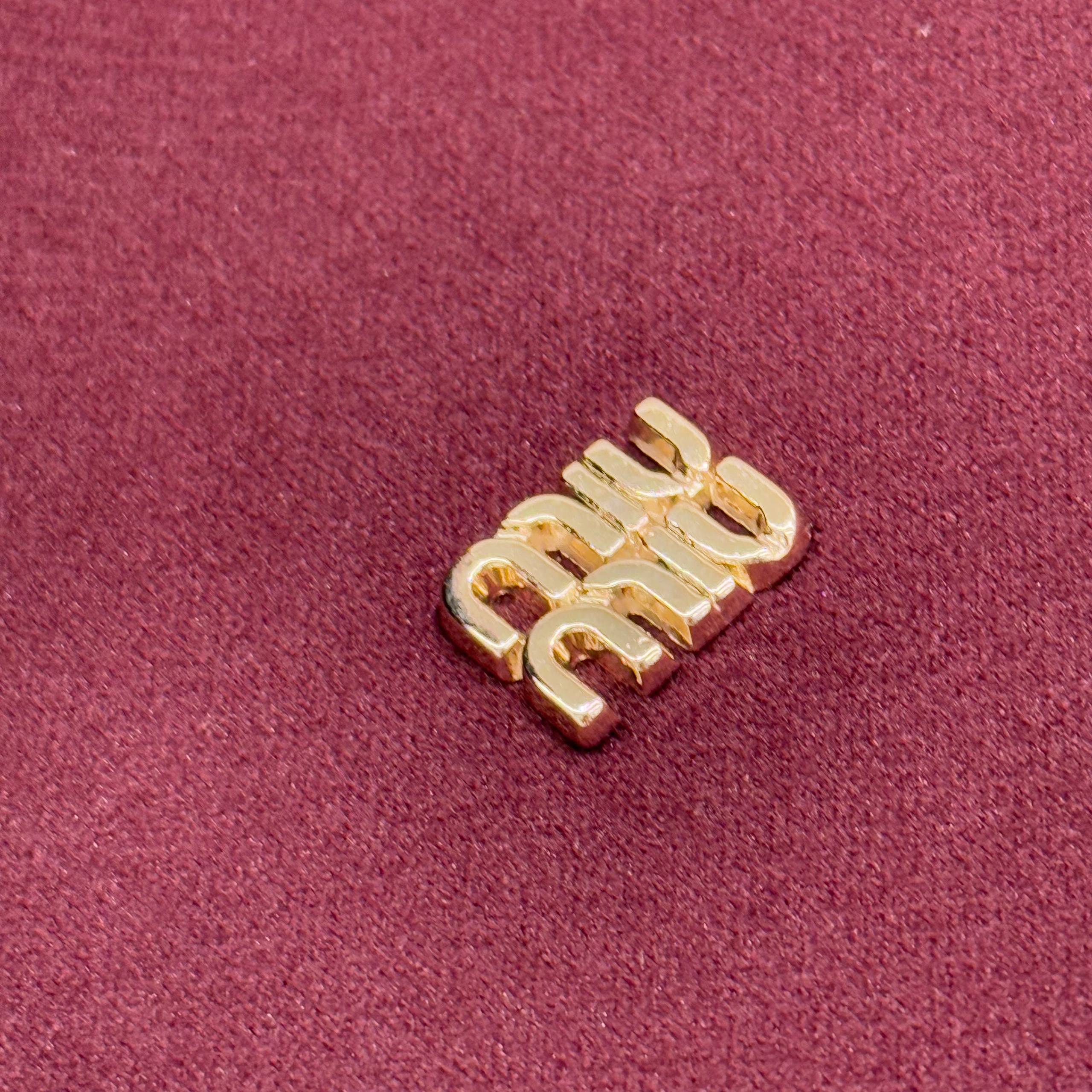 Logo Detaylı İthal Ceket