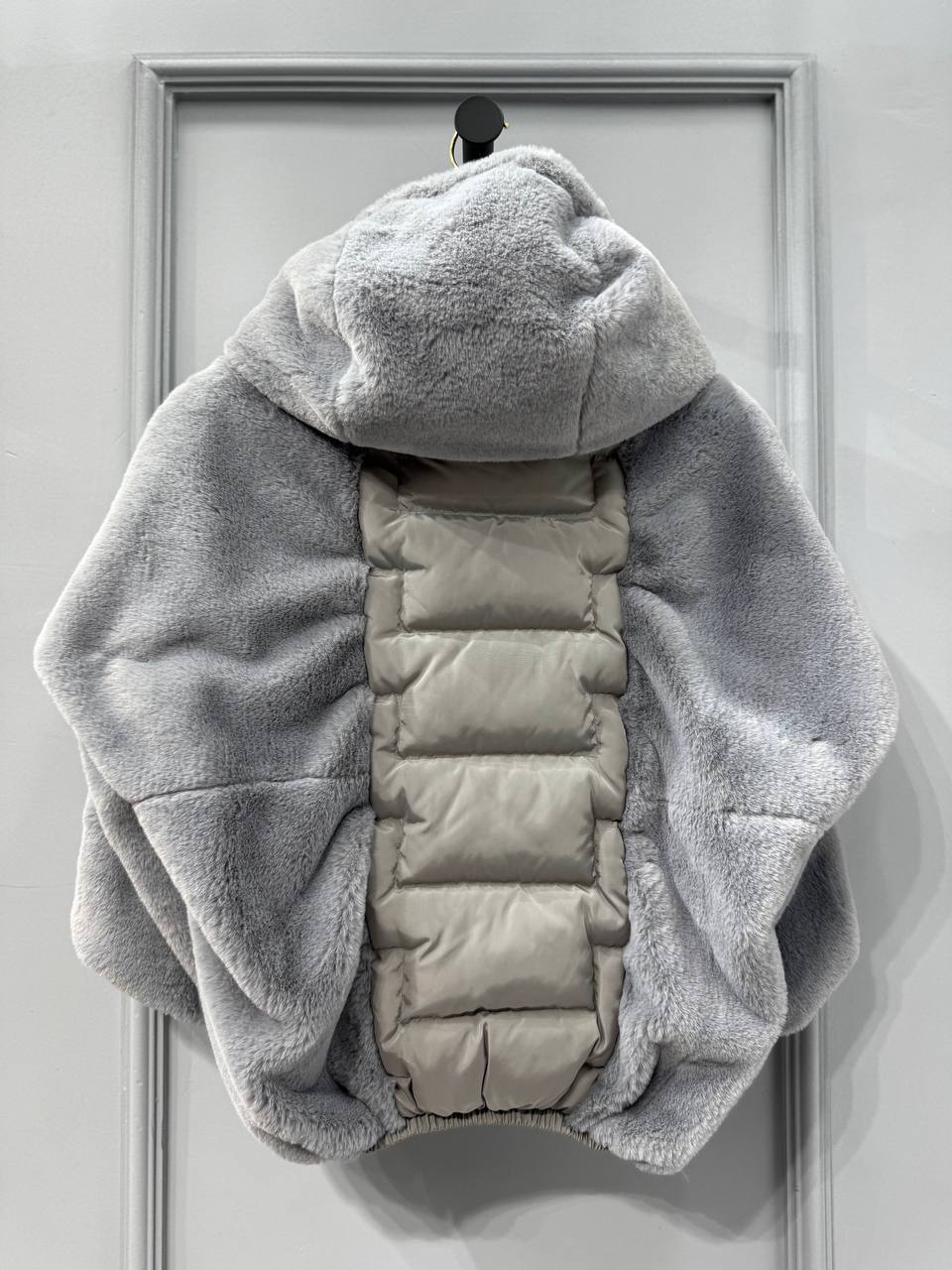 Logo Detaylı İthal Mont