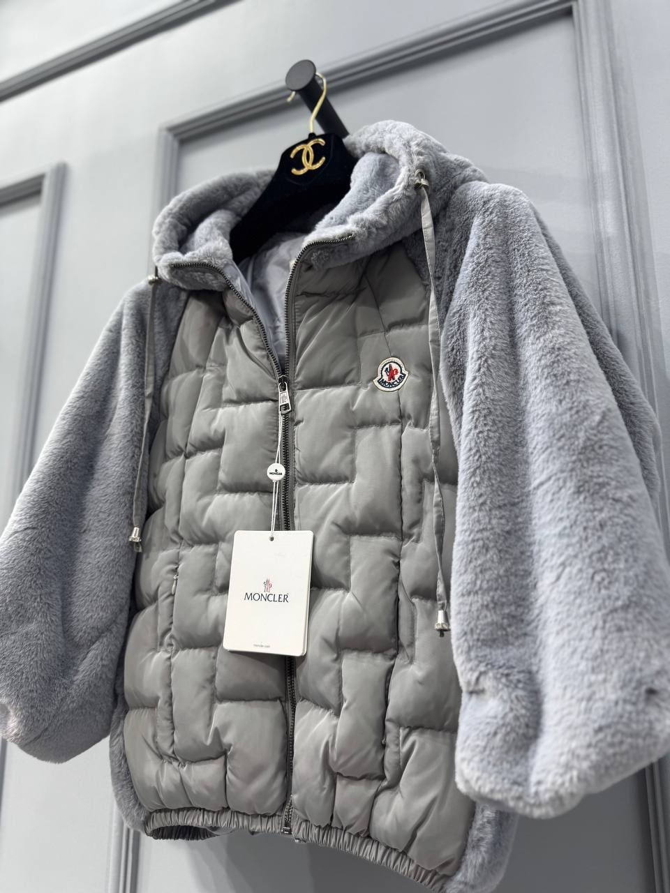 Logo Detaylı İthal Mont