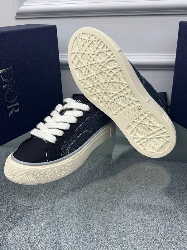 Nubuk Detaylı Siyah Erkek Sneaker
