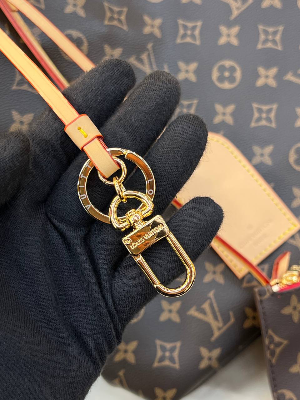 Logo Detaylı İthal Çanta