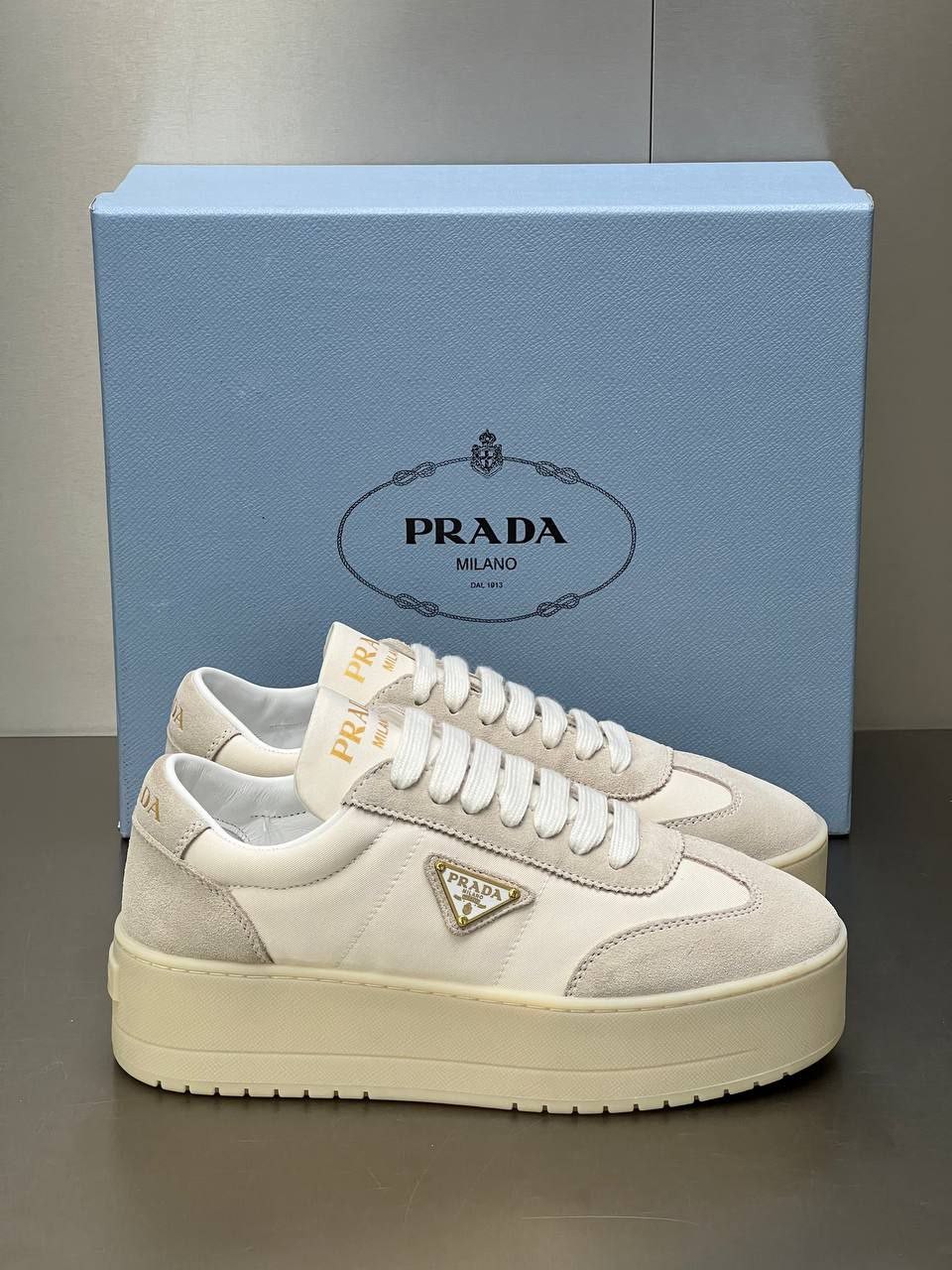 Logo Detaylı İthal Kadın Sneaker