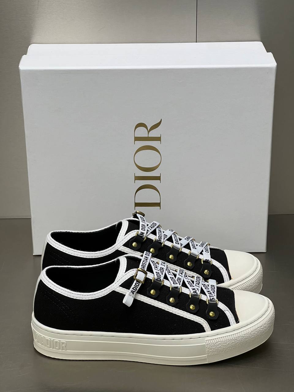 Logo Detaylı İthal Sneaker