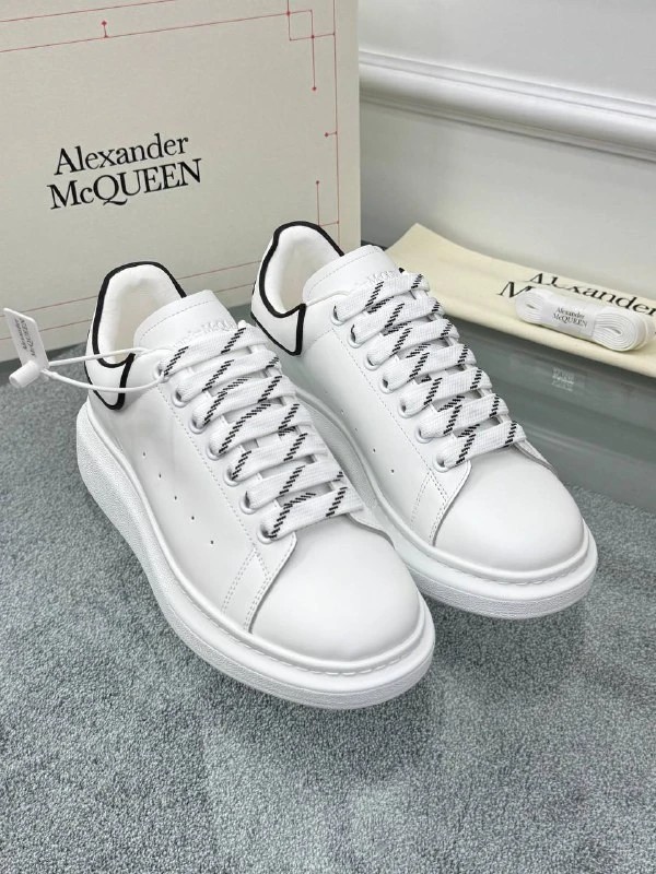 Oversize Beyaz Erkek Deri Sneaker