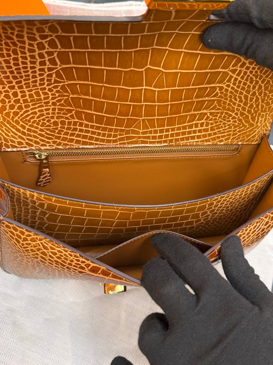 Logo Detaylı İthal Çanta