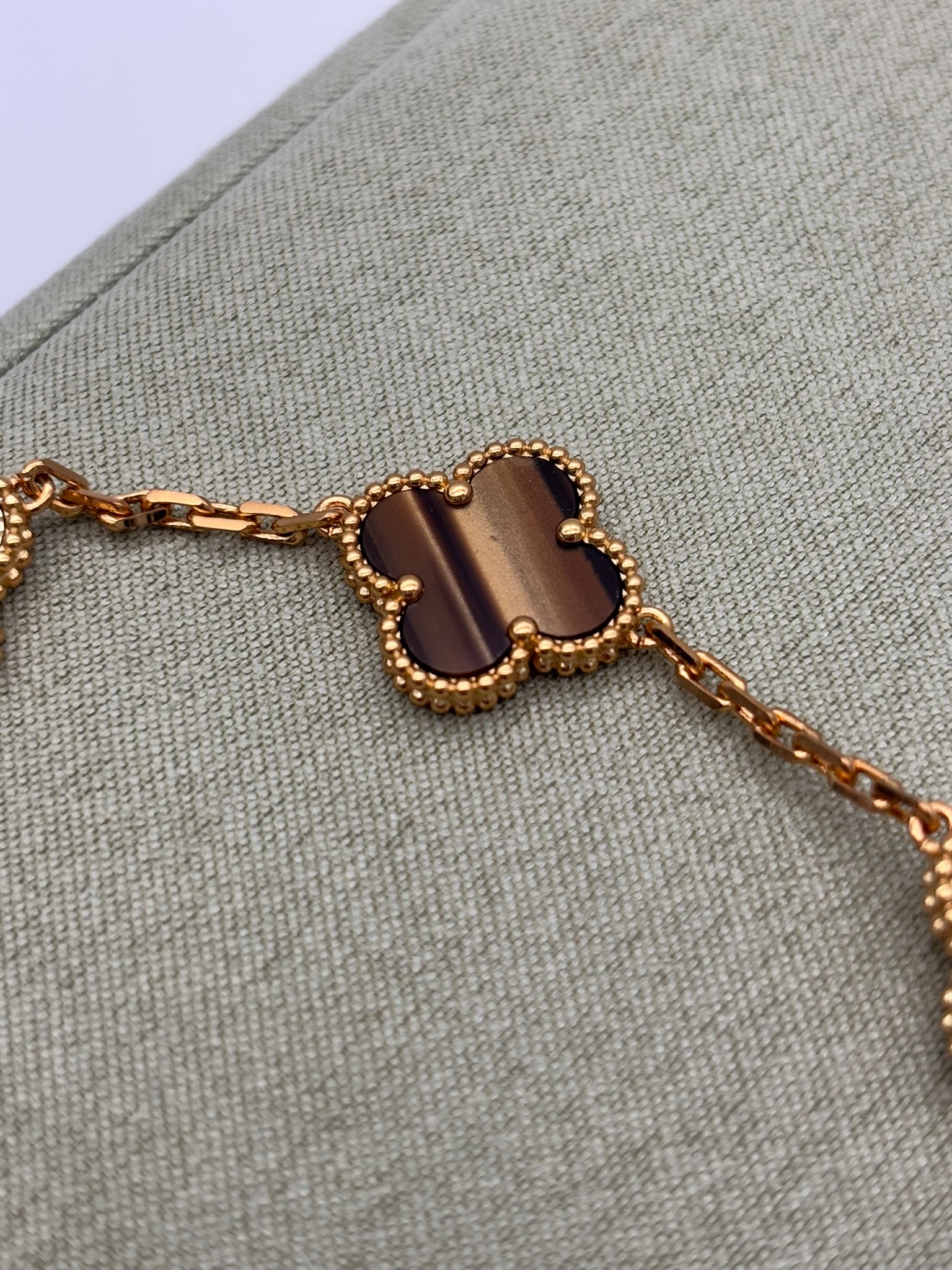 Gold Ahşap Taşlı İthal Bileklik