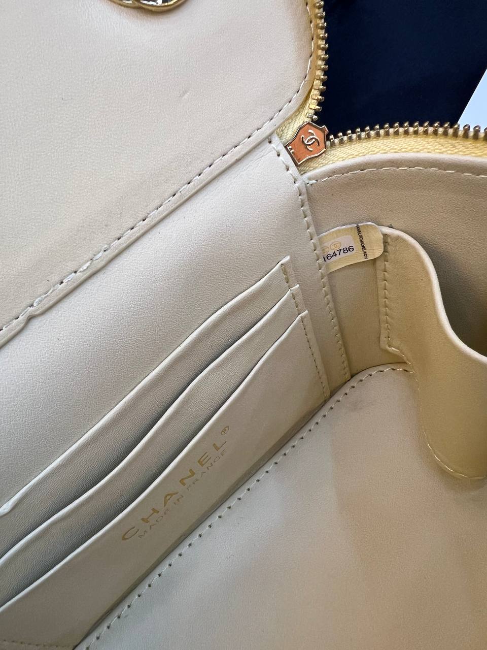 Logo Detaylı İthal Çanta