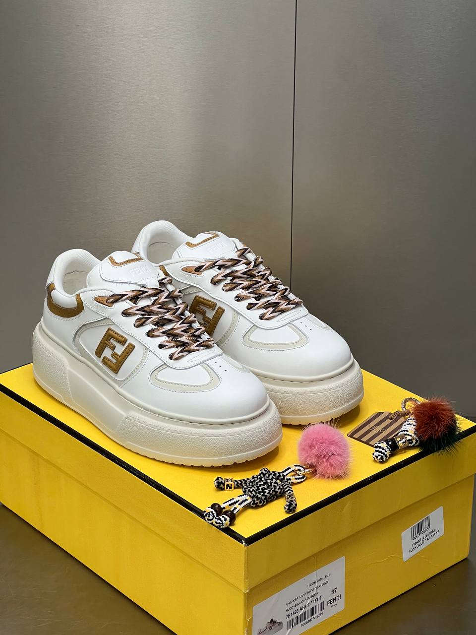 Logo Detaylı İthal Sneaker