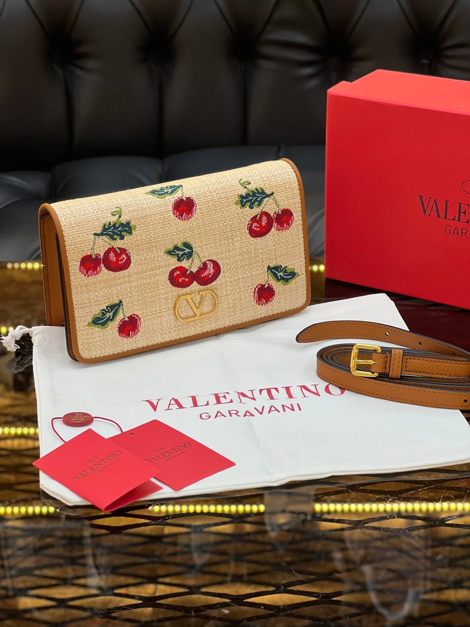 Logo Detaylı İthal Çanta