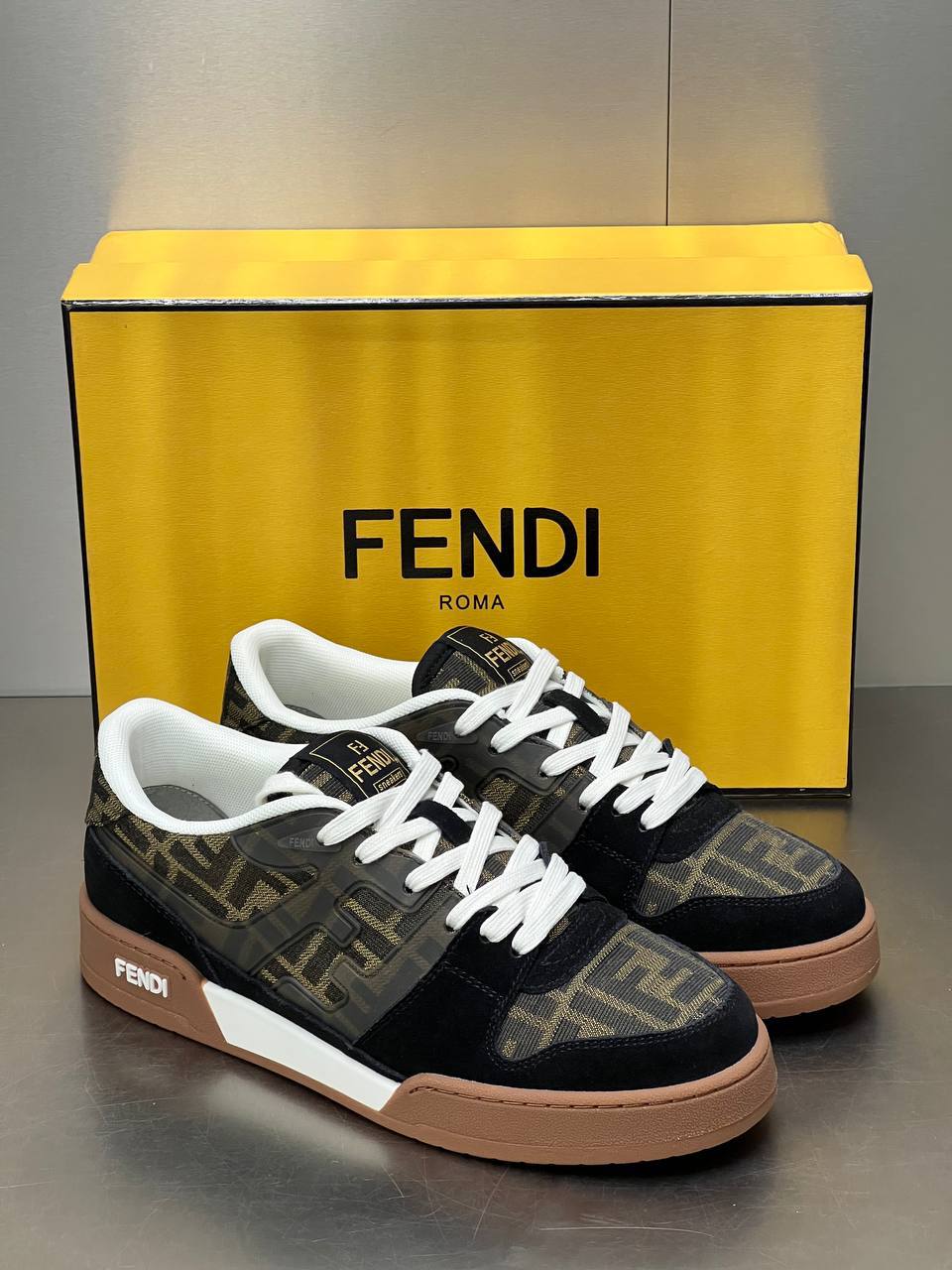 Logo Detaylı İthal Sneaker