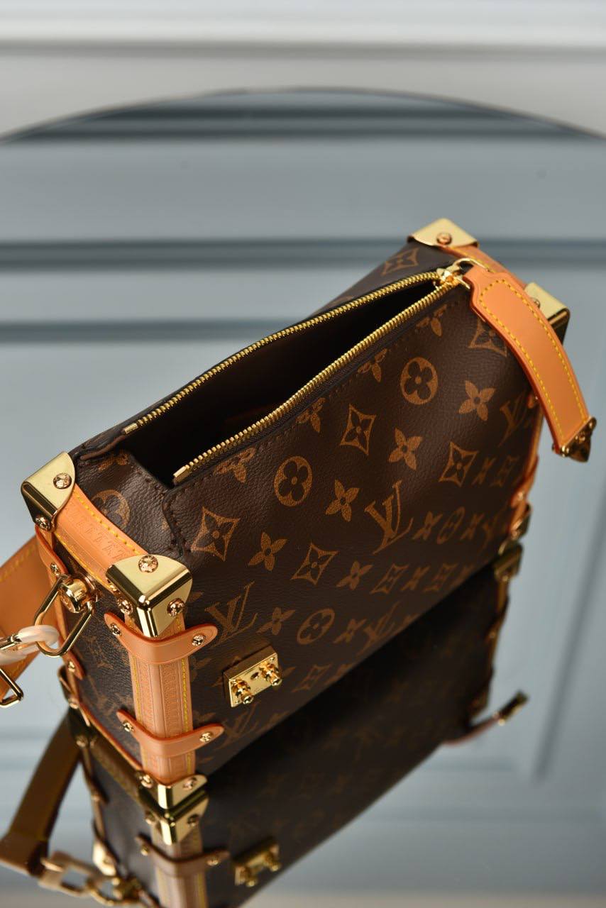 Logo Detaylı İthal Çanta