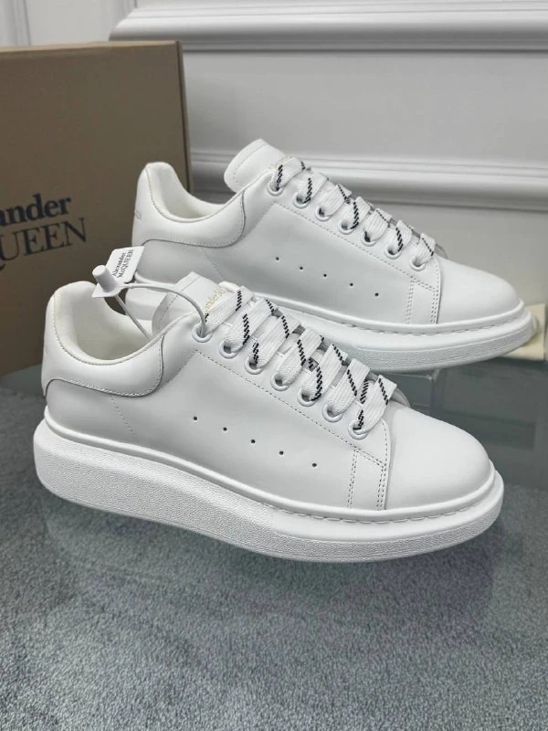 Oversize Beyaz Erkek Deri Sneaker
