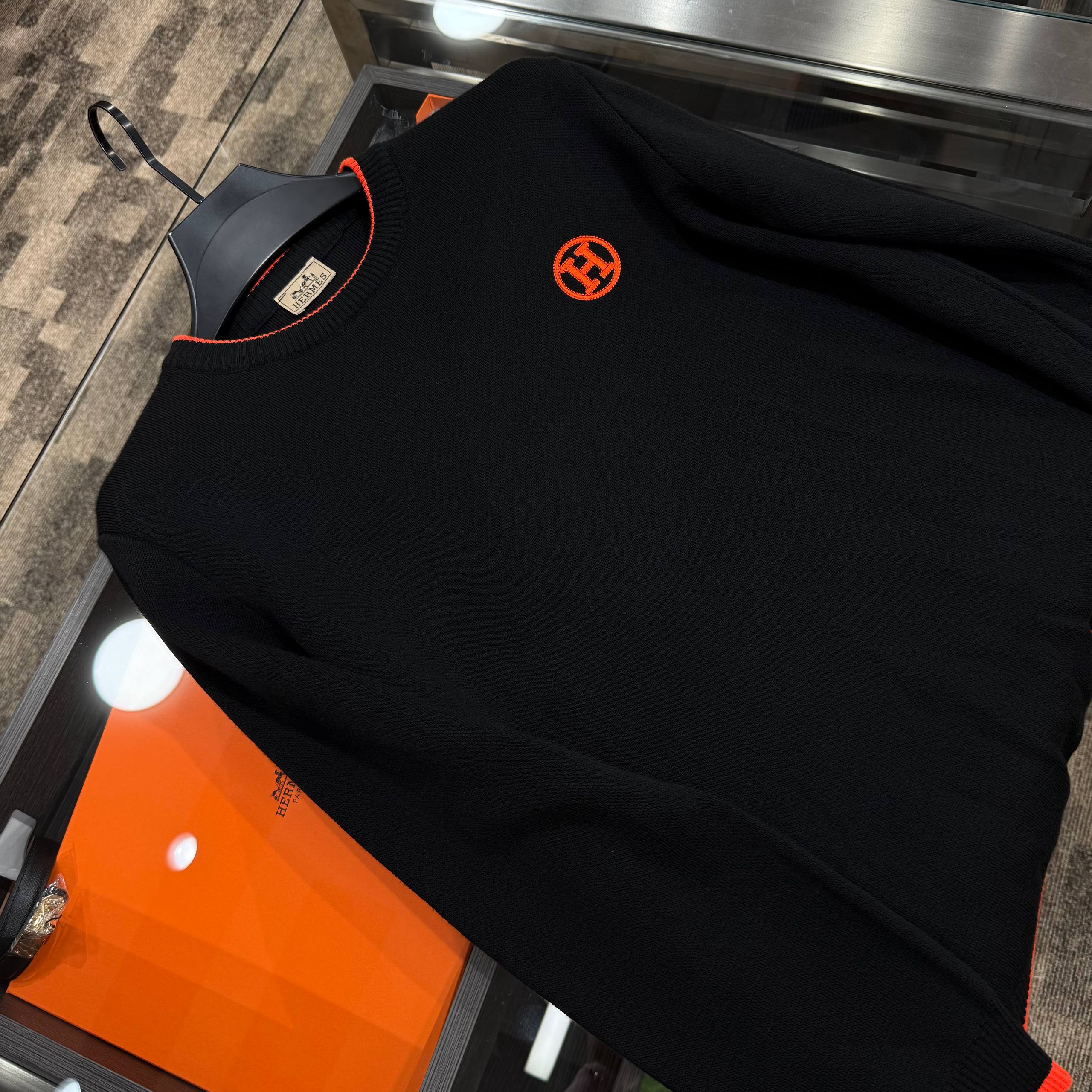 Logo Detaylı İthal Kazak