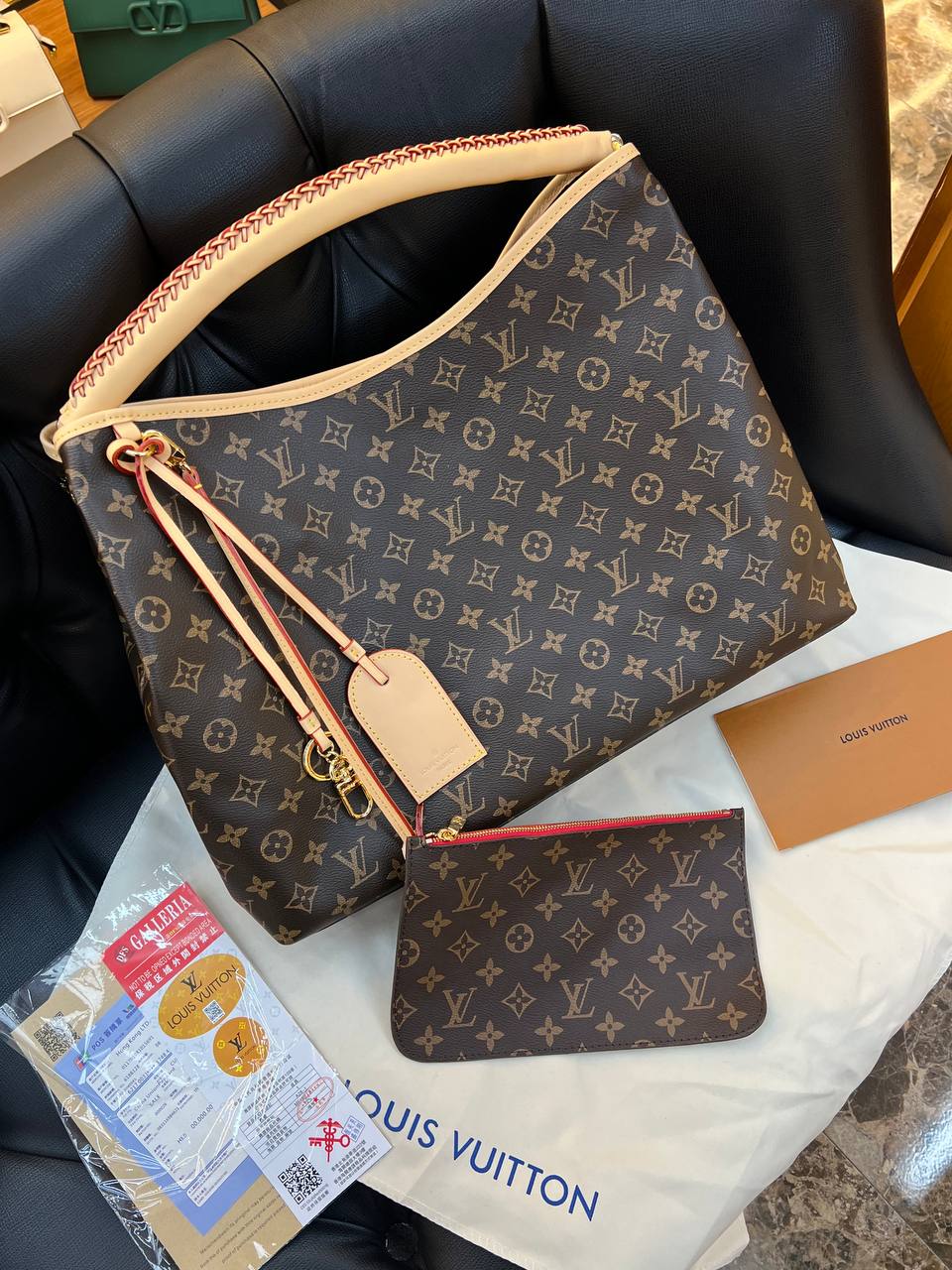 Logo Detaylı İthal Çanta