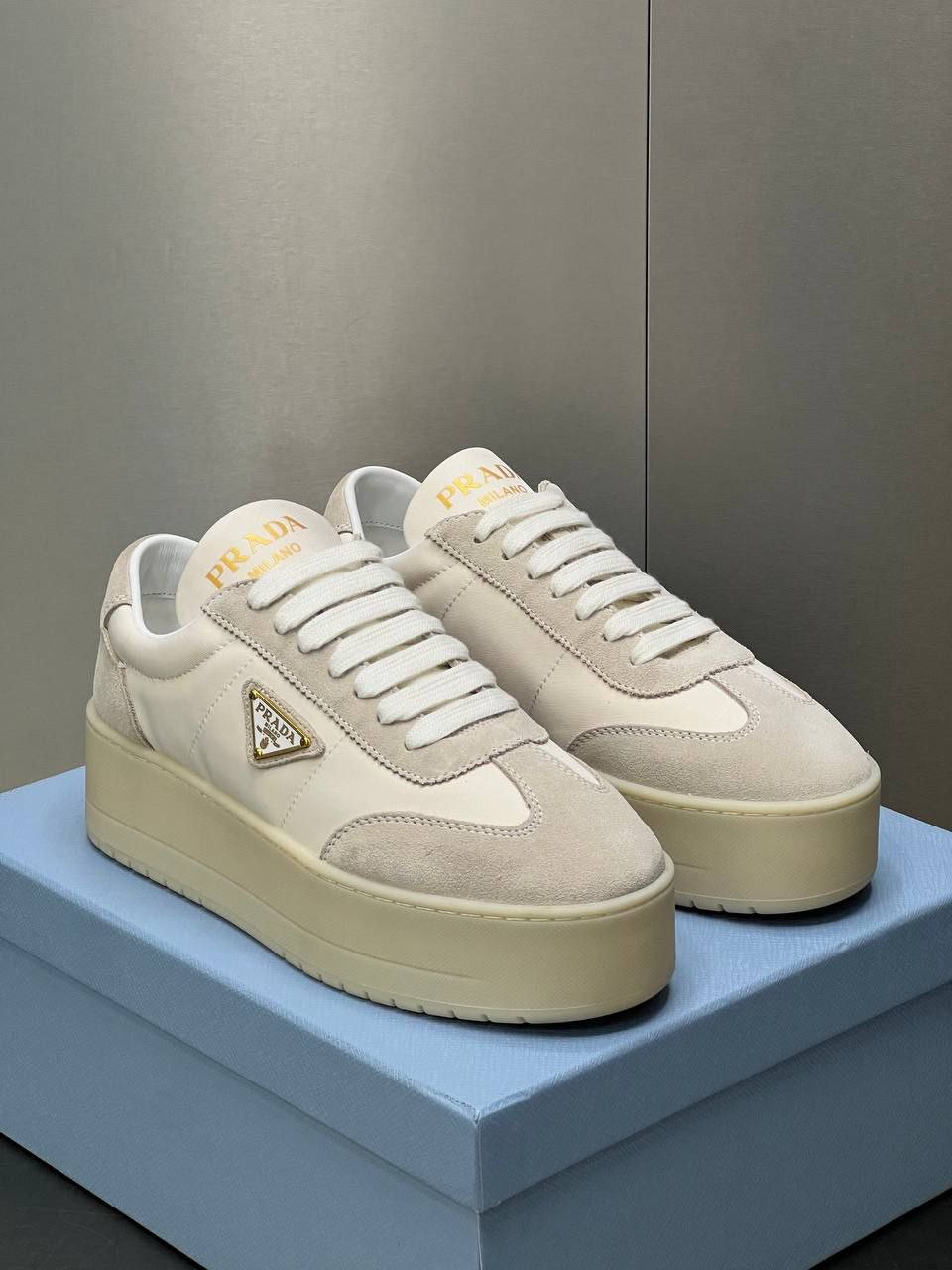 Logo Detaylı İthal Kadın Sneaker