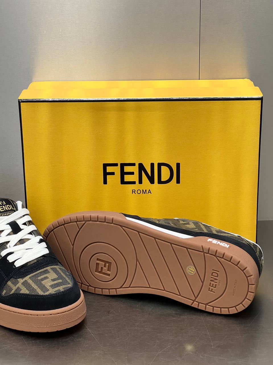 Logo Detaylı İthal Sneaker